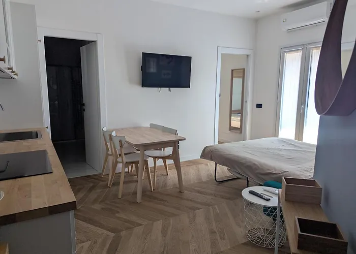 Bright 2-Room Apartment For Friends And Relatives